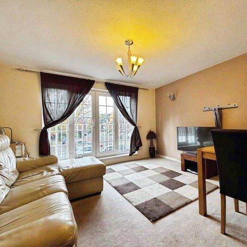 2 bedroom flat to rent - Photo 1