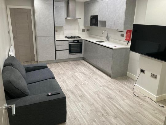 1 Bed Flat, Oxford Road, RG1 - Photo 1