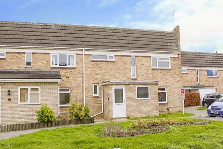 3 bedroom end of terrace house to rent - Photo 2