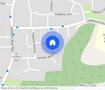 For people aged 55 and over: Honiton Avenue, Hyde, Greater Manchest... - Photo 1