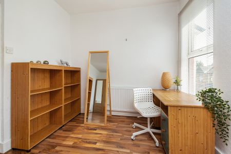 🏡 An Amazing Property in Haringey - Must be Seen! 🏡 Room 5 - Photo 2