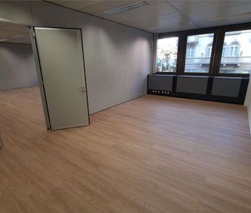 Ufficio di prestigio di 3 locali a due passi dal lungo lago a Paradiso - Foto 2
