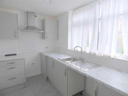 Hey Park, Huyton, Liverpool, L36 - Photo 3