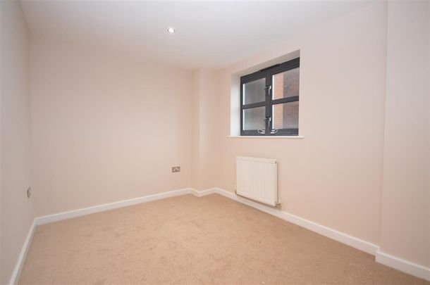 2 bedroom apartment - Photo 1