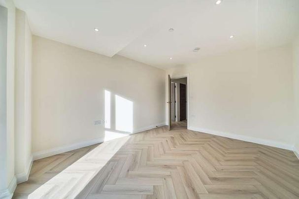 Hutchins Close, Swanley, BR8 - Photo 1