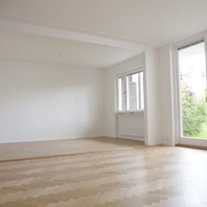 RENOVERAT RADHUS UTHYRES I BROMMA - Photo 1