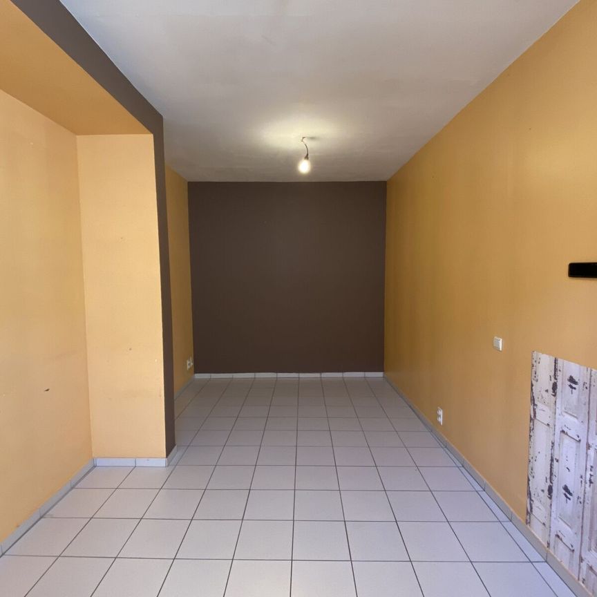 Woning met drie slaapkamers - Photo 1