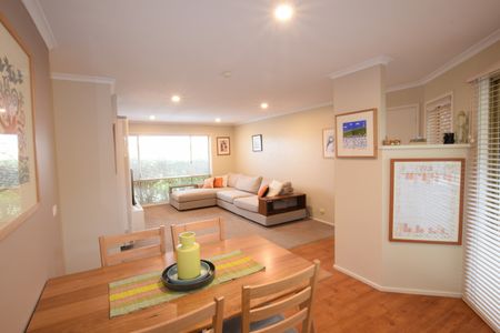 40/12 Goodchild Street, Lyneham ACT 2602 - Townhouse For Rent | Domain - Photo 4