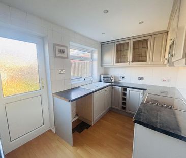 2 bedroom property to rent - Photo 4