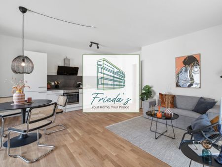 Comfortable on the Ring: Exclusive 2-room flat with balcony and lift - Photo 3