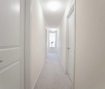 For Lease - 51 Temple Avenue, East Gwillimbury, Ontario - Photo 1