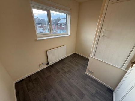 Chatley Road, Eccles - Photo 4