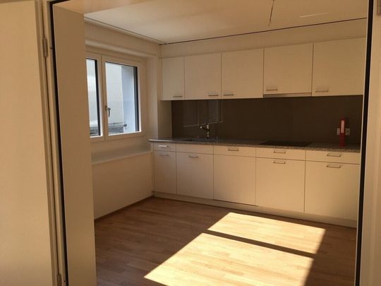 Living comfortably near the main station - Photo 1