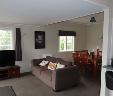 Spacious 3-Bedroom Home - Photo 5