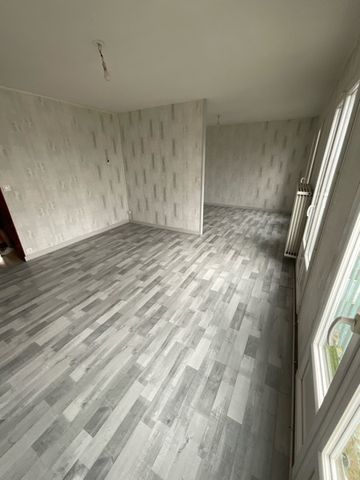 A LOUER - Quartier Aeroport - appartement de 74.31m² avec cave - Photo 2