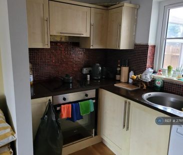 1 bedroom semi-detached house to rent - Photo 3