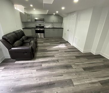 For Lease - 83 Commodore Drive Unit# 1, Brampton, Ontario - Photo 2