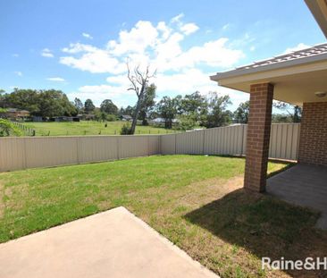 Three Bedroom duplex home in West Nowra - Photo 3