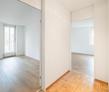 Helle 4.5-Zimmer-Wohnung mit Wintergarten im beliebten Breitequartier! - Photo 4