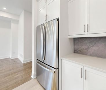For Lease - 3320 Azam Way, Oakville, Ontario - Photo 3