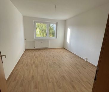 Frisch sanierte 3-Raumwohnung sucht neuen Mieter - Photo 4