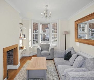 2 bedroom terraced house to rent - Photo 2