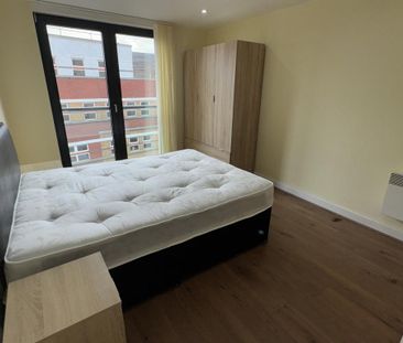 2 bedroom apartment to rent - Photo 2