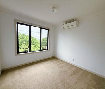 Family Home! - Photo 3