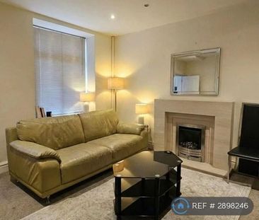 4 bedroom terraced house to rent - Photo 1
