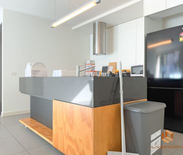 West Melbourne - Photo 3