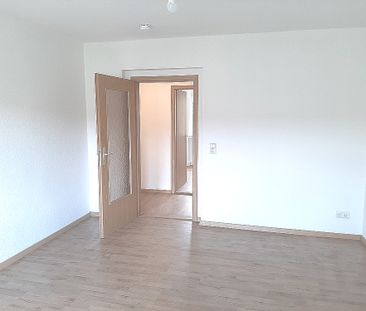 3 Zimmer in der 2 Etage möchten bewohnt werden - Photo 1