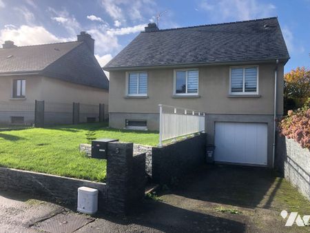 MONTFORT SUR MEU - Maison en lotissement - 3 chambres - Photo 2