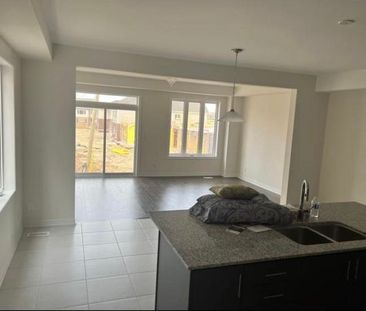 For Lease - 151 Broadacre Drive, Kitchener, Ontario - Photo 5