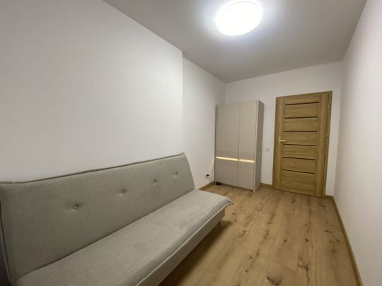 1-szy Najemca, Metro, Garaż, Blisko komunikacji 35 m² - Photo 1