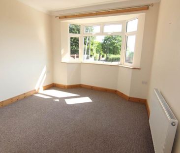 5 bedroom detached house to rent - Photo 2