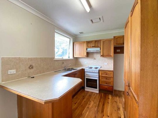 6 Lucy Avenue, Lansvale NSW 2166 - Photo 1
