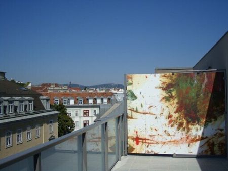 Sonniges DG-Appartement mit großer DG-Terrasse in der City - 300 m vom 1. Bezirk entfernt - Photo 4