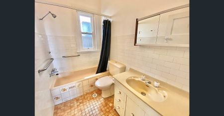 ORIGINAL BEAUTY WITH A MODERN TWIST - Photo 5