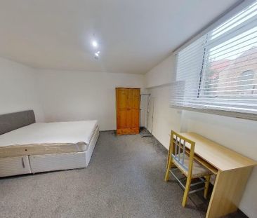 Room in a Shared Flat, Wheatfield Street, EH11 - Photo 3