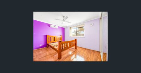 3 Bedroom Upstairs House in Quakers Hill - Photo 3