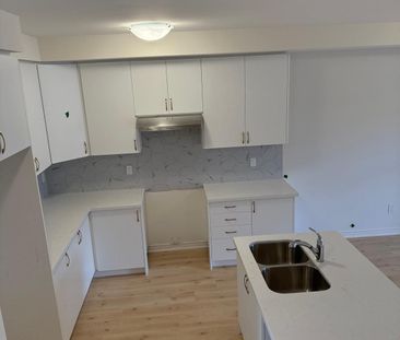 For Lease - 3208 Sixth Line, Oakville, Ontario - Photo 4