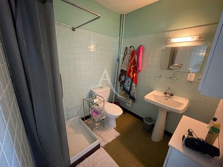 Location Appartement 1 pièce 32m² - Photo 3