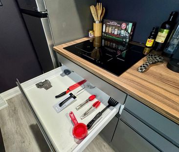 For Lease - 78 Melvin Avenue, Hamilton, Ontario - Photo 5