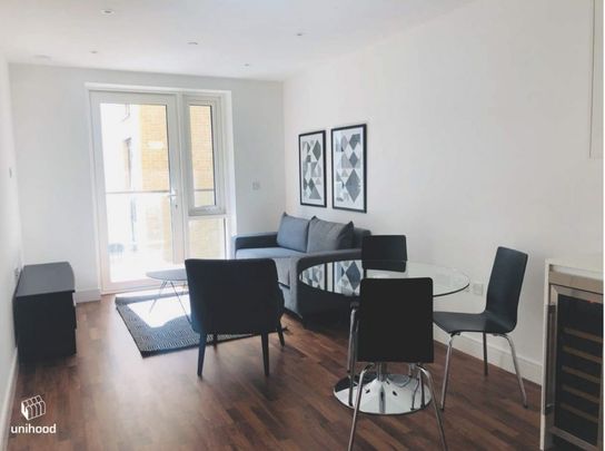 Juniper Drive, Battersea Reach, London - Photo 1