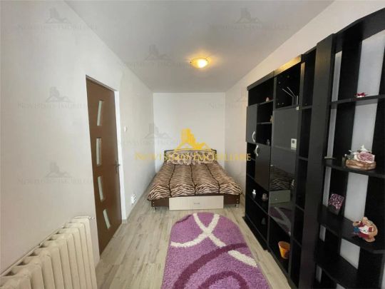 NOVISIMO-IMOBILIARE: AP. DE INCHIRIAT CU 3 CAM. IN ZONA MALU ROSU - Photo 1