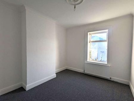 Ryde, Isle Of Wight, PO33 - Photo 3