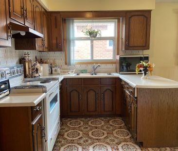 For Lease - 1571 CORKSTONE Glade, Mississauga, Ontario - Photo 6