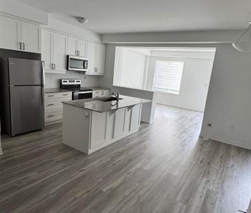 For Lease - 5 Melmar Street, Brampton, Ontario - Photo 2