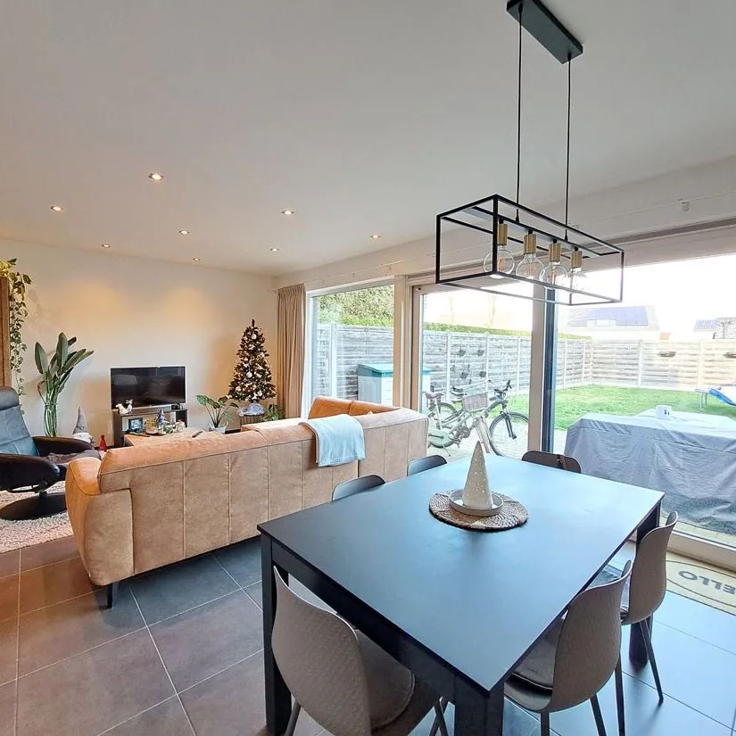 Knap ruim gelijkvloers appartement te Pelt - Photo 1