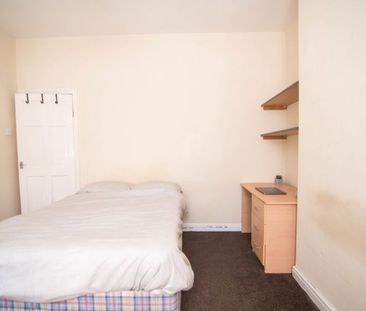 3 bedroom house share to rent - Photo 5